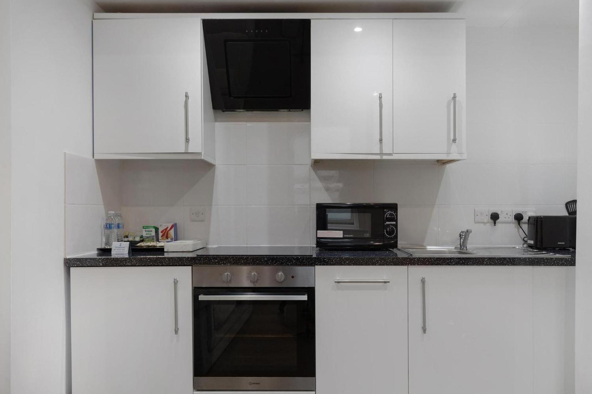 Central And Modern One Bedroom Flat Oxford Exterior photo